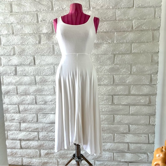 Vince Dresses & Skirts - Vince White Midi Dress Size Small